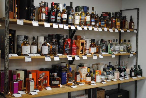 Whiskies du monde Le Comptoir de Bacchus Nîmes Ville Active